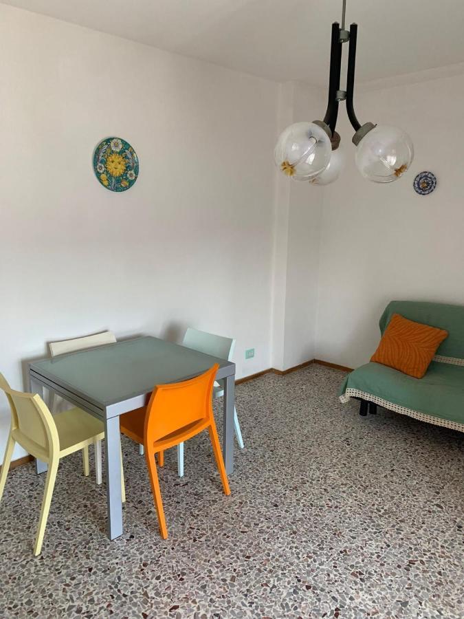 Gabbiano * Lido delle Nazioni